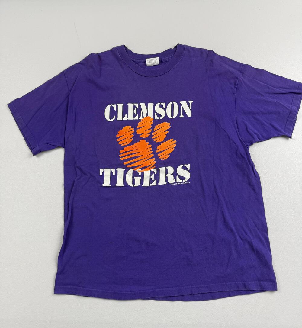 Vintage Clemson Tigers Shirt Mens XL Purple NCAA Football Hanes USA VTG